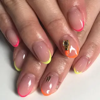 ネイル VOGUE ×SWANのネイルデザイン