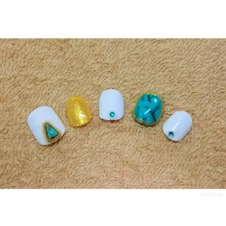 ネイル 痛ネイル/ワンホン/ フィルイン/長さだしのネイルデザイン