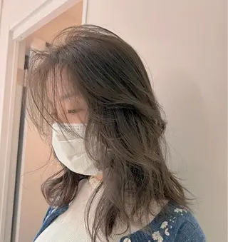 ミディアム 垢抜けのプロ🪄 honoのヘアスタイル