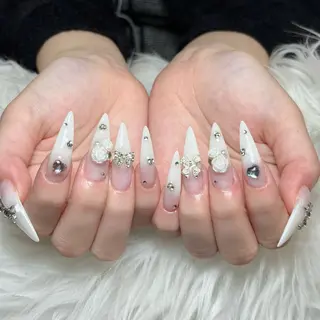ネイル Julli NailStudioのネイルデザイン