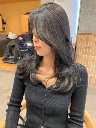 セミロング カラー レイヤー/柔色 カラー/SAkiのヘアスタイル