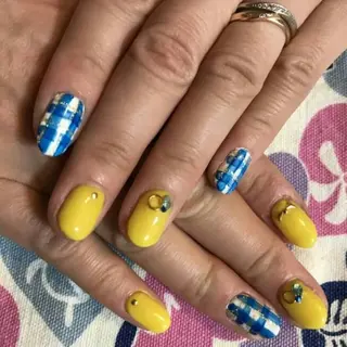 ネイル 田代 夏子のネイルデザイン