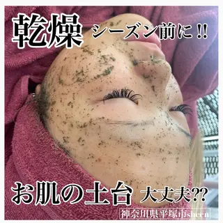 Chalon所属・REVI取扱・肌悩み 毛穴Chalonのエステ・リラクイメージ