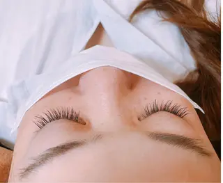 マツエク・マツパ HAIR＆MAKE  EARTH所属・🧸Satsuki 💛のマツエク・マツパデザイン