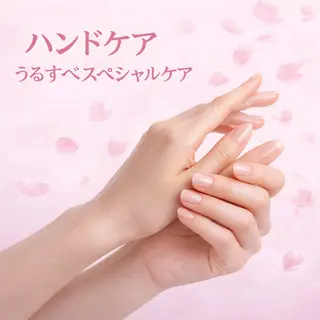 ネイル キャンアイドレッシー六本木店所属・MIKA／耳ツボ ／マグネットネイルのネイルデザイン