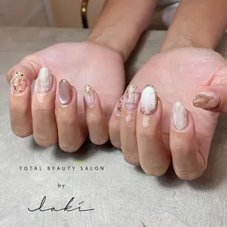 ネイル my&所属・my&_ maimiのネイルデザイン