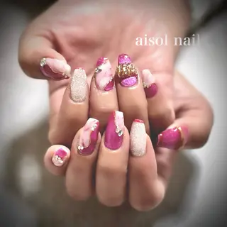 ネイル Aisol nail salonのネイルデザイン