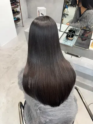 ロング inity Esakaのヘアスタイル