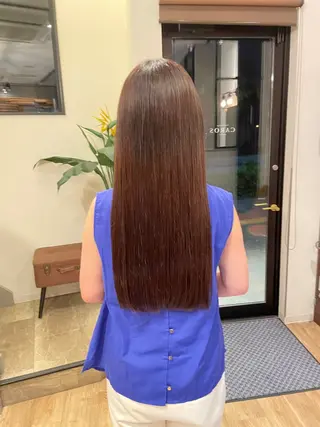 ロング CAROS　atelier所属・安倍 辰哉のヘアスタイル