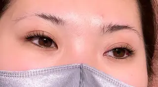 マツエク・マツパ アティリー 西梅田のヘアスタイル