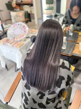 ロング カラー オリーブ🫒レイヤー /平尾/りの‎🤍のヘアスタイル