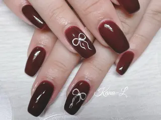 ネイル 芦辺 香奈のネイルデザイン