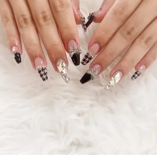 ネイル ESPOIR Ｎのネイルデザイン