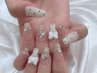 ネイル ネイルサロンAiri 長さ出し·シンプルのネイルデザイン