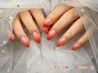 ネイル 成塚 雅香のネイルデザイン