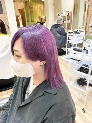 ミディアム カラー 🌈派手髪ハイトーン 🌈鈴木亮太🌈のヘアスタイル