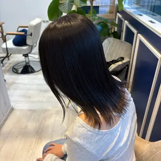 ミディアム 大槻 ハルカのヘアスタイル