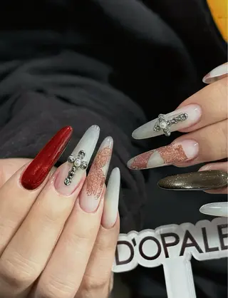 ネイル D‘OPALEサロン所属・トパサロン 上野kkのネイルデザイン