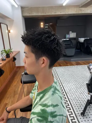 ショート メンズ メンズカット✂️ スキンフェード伊藤陸のヘアスタイル