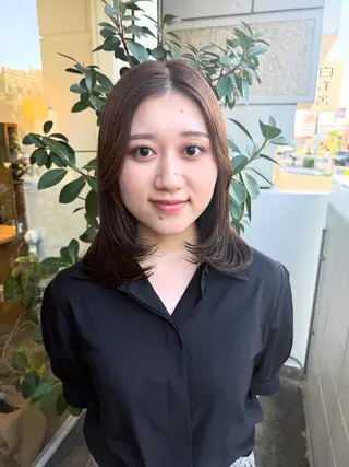 ミディアム カラー 角岡 真帆のヘアスタイル