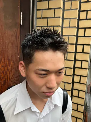 ショート パーマ 海外風ヘア/ メンズ専門💈のヘアスタイル