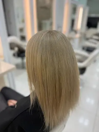 カラー 🦄ブリーチ特化‼️ Ash小岩YUTAのヘアスタイル