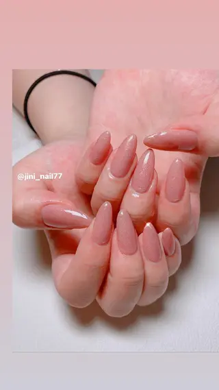 ネイル JINI NAIL所属・ジニ ネイルのネイルデザイン