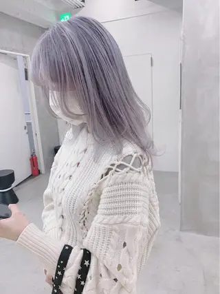 セミロング カラー ブームボックス所属・🐝ハイトーンカラー hachi🐝のヘアスタイル