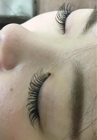 マツエク・マツパ 水 田のマツエク・マツパデザイン