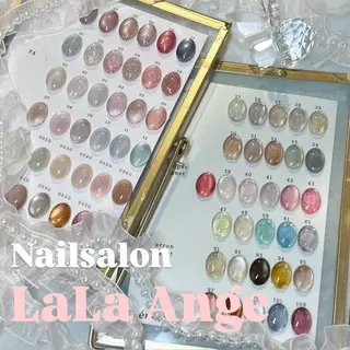 ネイル 🩷Hiyori 🩷のネイルデザイン