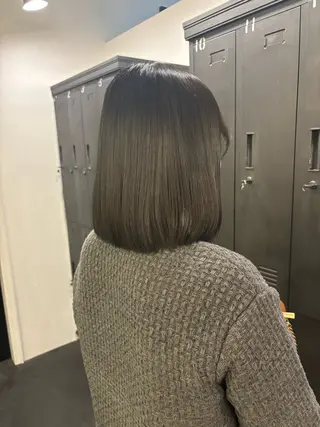 ミディアム comeghead 琴音のヘアスタイル