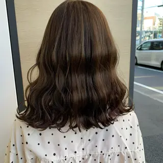 セミロング カラー ウスイ ハルカのヘアスタイル