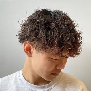 ショート パーマ メンズ Reginavita栄所属・パーマ×メッシュ/ 本日空き○/岡本一真のヘアスタイル