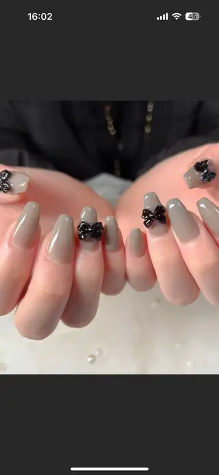 ネイル 黒瀬 奈津季のネイルデザイン