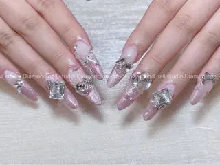 ネイル Una NAILMANAMIのネイルデザイン