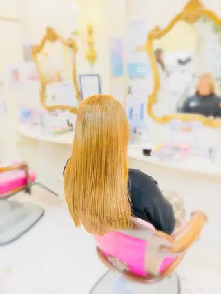 ロング 美容室ティンカーベル所属・菅沼 美咲のヘアスタイル