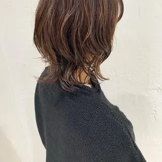 ミディアム パーマ ヘアアレンジ 🫧透明感カラー/ ボブ/小笠原汐海🪽のヘアスタイル