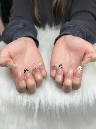 ネイル MIHANAネイル /RUNA ルナのネイルデザイン