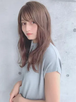 ロング カラー ヘアアレンジ 【公式】amble luxe池袋東口🩷のヘアスタイル