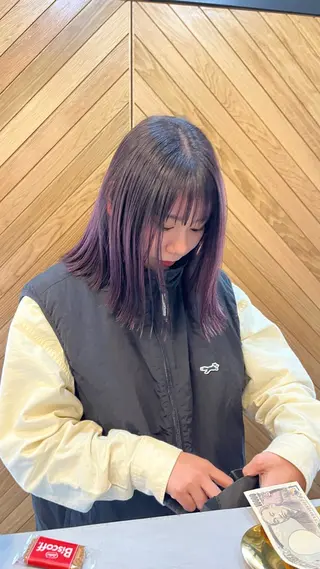 ミディアム 神谷 夏帆のヘアスタイル