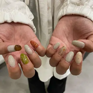 ネイル neouv所属・NEOUV NAILのネイルデザイン