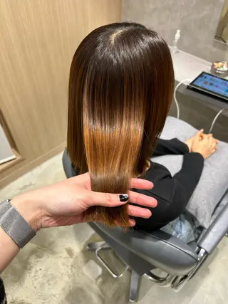 ミディアム パーマ 新宿ハイトーン/ カットモデル/のりかのヘアスタイル