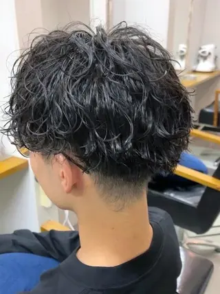 パーマ メンズ PEQSS HAIRのヘアスタイル