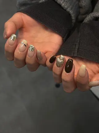 ネイル 矢野 菜月のネイルデザイン