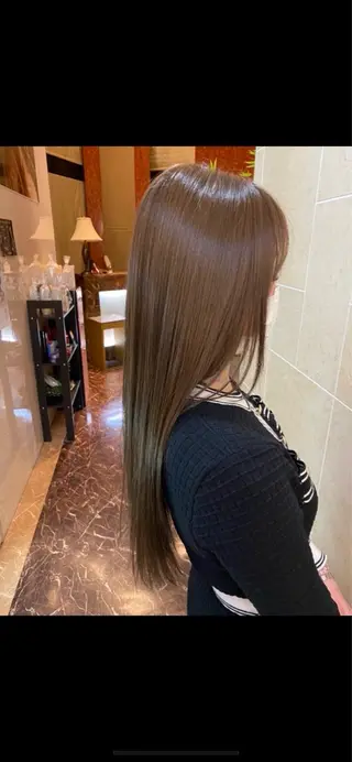 カラー 会社で浮かない ビジネスヘア/心斎橋のヘアスタイル