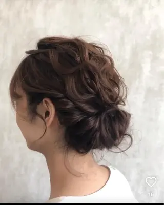 セミロング ヘアアレンジ 口コミ高評価✨ 安達ももかのマツエク・マツパデザイン