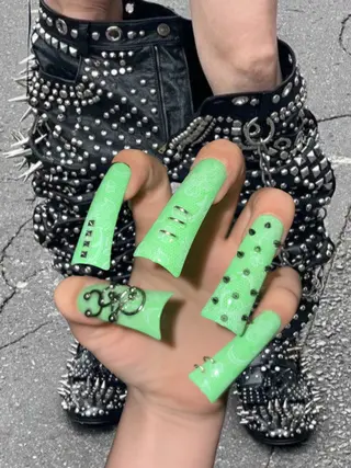 ネイル 西村 友羽音のネイルデザイン