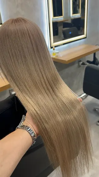 ロング カラー ヘアアレンジ ブリーチなしの達人 🌈KAITOのヘアスタイル