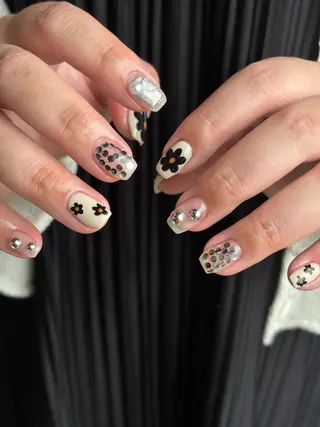 ネイル nuu  栄所属・早川 里奈のネイルデザイン