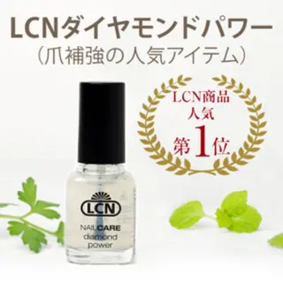 ネイル ﾌｨﾙｲﾝ専門ﾈｲﾙｻﾛﾝ彩 博多駅前店所属・ネイルサロン 彩 irodoriのネイルデザイン